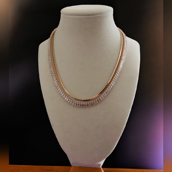 Elegant Gold Plated Double Chain Necklace with Sparkling Baguette Crystals - Picture 3 of 8